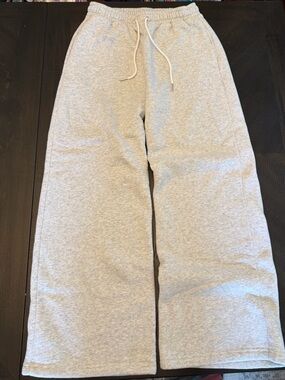 Abercrombie & Fitch Light Heather Gray Kids Wide-Leg Sweatpants